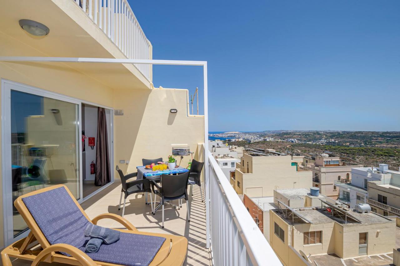 Summer Breeze Apartment With Terrace With Panoramic Views - By Getawaysmalta Mellieħa Екстериор снимка