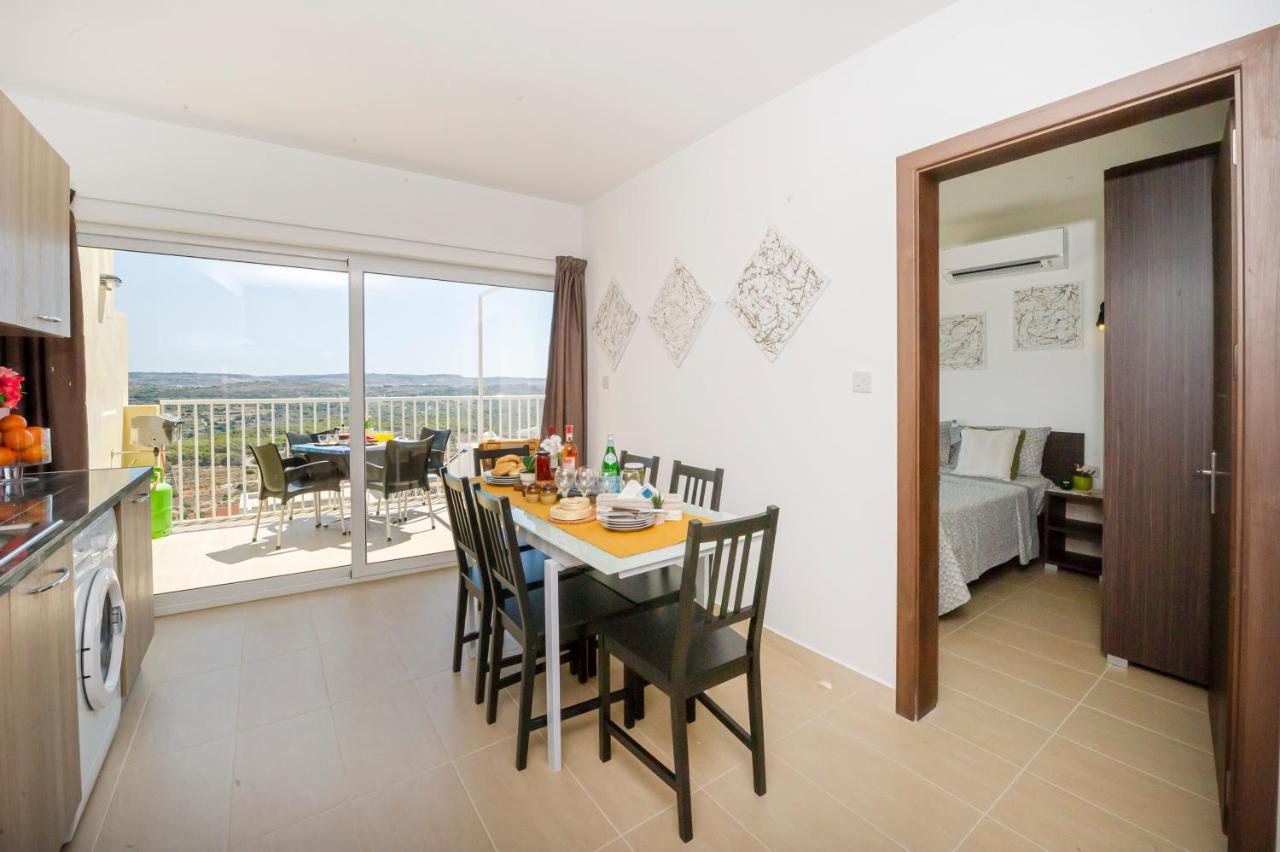 Summer Breeze Apartment With Terrace With Panoramic Views - By Getawaysmalta Mellieħa Екстериор снимка