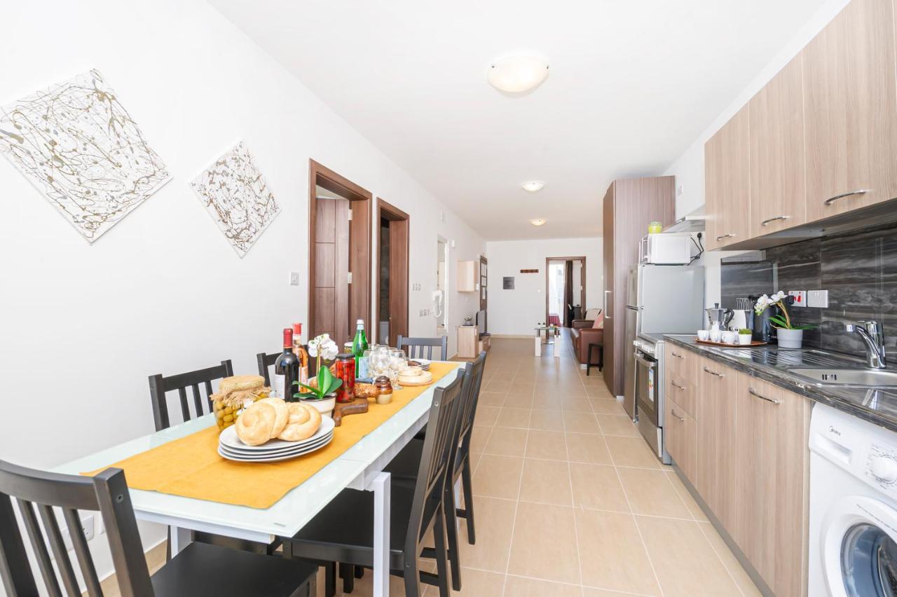 Summer Breeze Apartment With Terrace With Panoramic Views - By Getawaysmalta Mellieħa Екстериор снимка